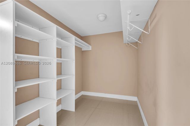 4848 NW 24th Ct 118, Lauderdale Lakes, FL 33313