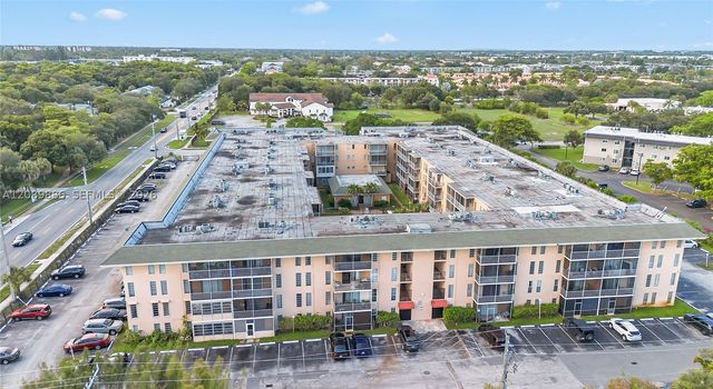 4848 NW 24th Ct 118, Lauderdale Lakes, FL 33313