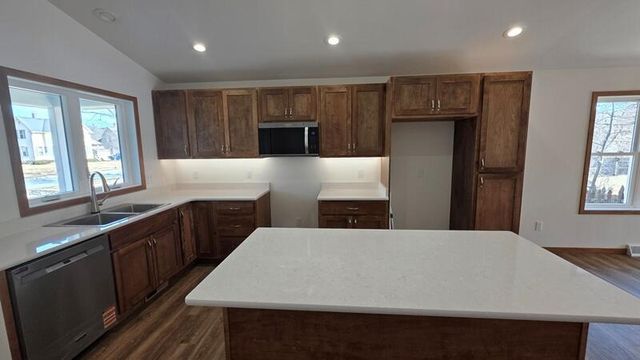 313 Forest AVENUE, Plymouth, WI 53073