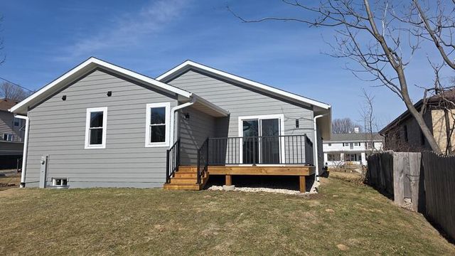 313 Forest AVENUE, Plymouth, WI 53073