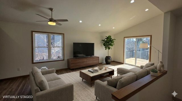 313 Forest AVENUE, Plymouth, WI 53073