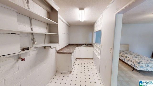 1209 ALABAMA AVENUE, Jasper, AL 35501