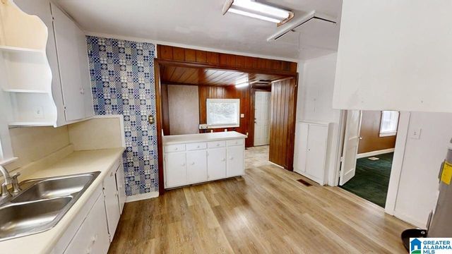 1209 ALABAMA AVENUE, Jasper, AL 35501