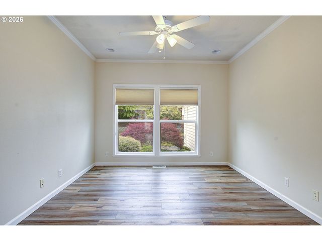 1615 SISTERS Ct, Salem, OR 97304