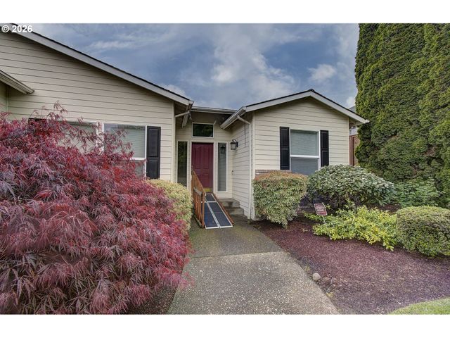 1615 SISTERS Ct, Salem, OR 97304