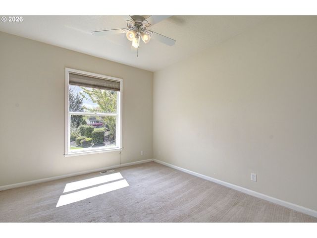 1615 SISTERS Ct, Salem, OR 97304