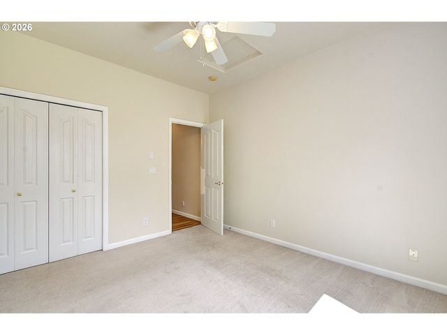 1615 SISTERS Ct, Salem, OR 97304