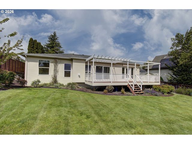 1615 SISTERS Ct, Salem, OR 97304