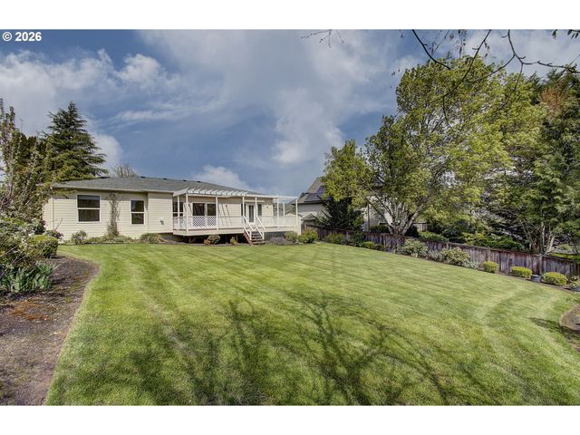 1615 SISTERS Ct, Salem, OR 97304