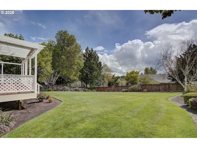 1615 SISTERS Ct, Salem, OR 97304