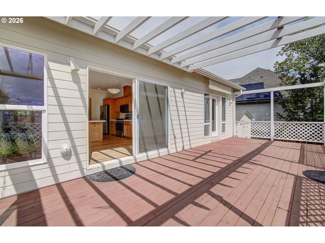 1615 SISTERS Ct, Salem, OR 97304