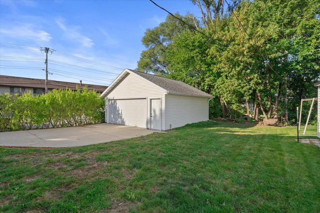 1353 S 110th STREET, West Allis, WI 53214