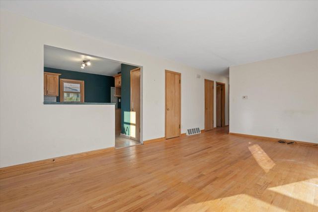 1353 S 110th STREET, West Allis, WI 53214