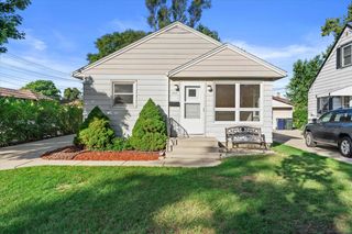 1353 S 110th STREET, West Allis, WI 53214
