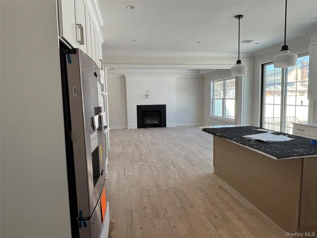 348 Fairway Drive, Franklin Square, NY 11010