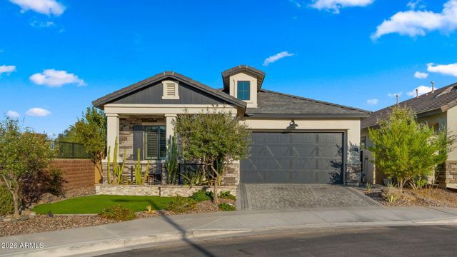 851 E DEER CREEK Road, Phoenix, AZ 85048