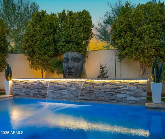 851 E DEER CREEK Road, Phoenix, AZ 85048