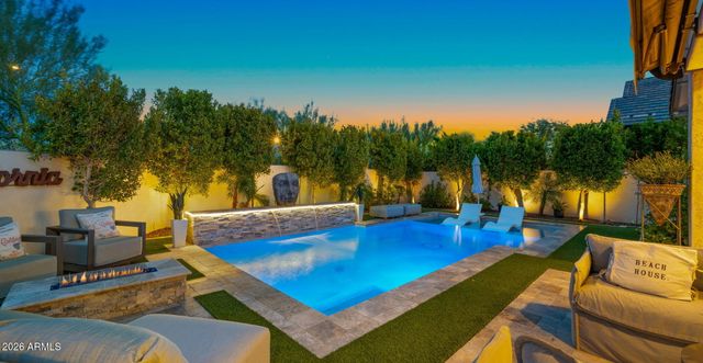851 E DEER CREEK Road, Phoenix, AZ 85048
