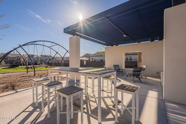 851 E DEER CREEK Road, Phoenix, AZ 85048