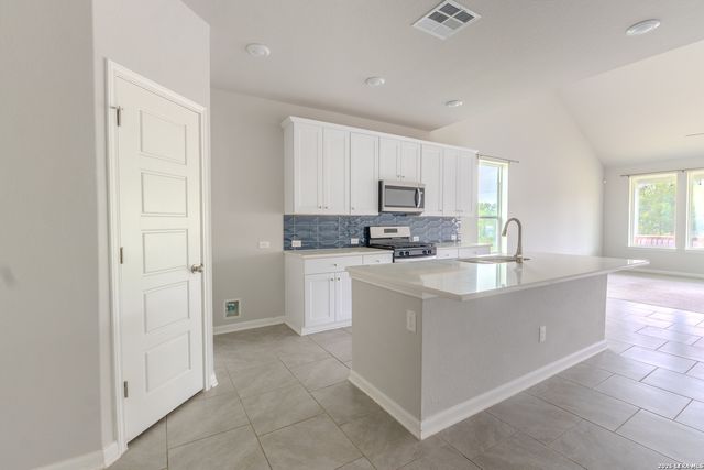 2511 Seabream Dr, San Antonio, TX 78253