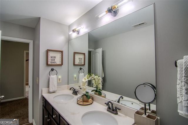 92 Boulder Run, Hiram, GA 30141