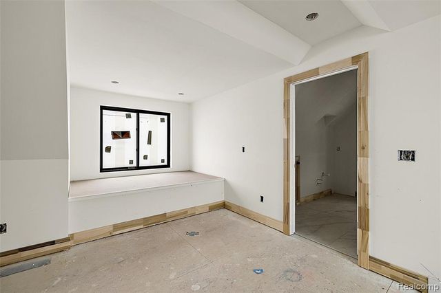 1368 Bennaville Avenue, Birmingham, MI 48009