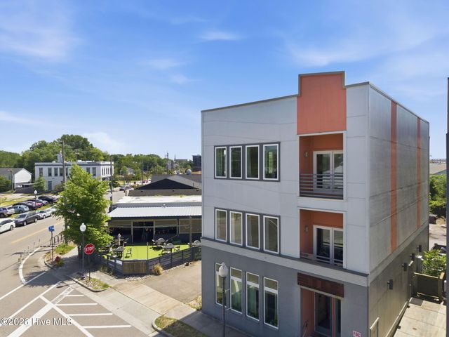 314 Davis Street Unit 301, Wilmington, NC 28401