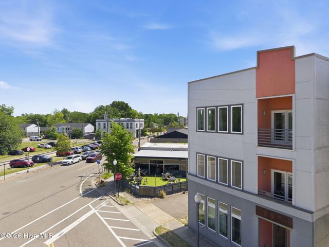 314 Davis Street Unit 301, Wilmington, NC 28401