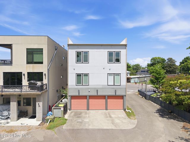 314 Davis Street Unit 301, Wilmington, NC 28401