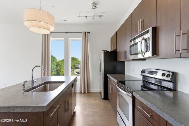 314 Davis Street Unit 301, Wilmington, NC 28401