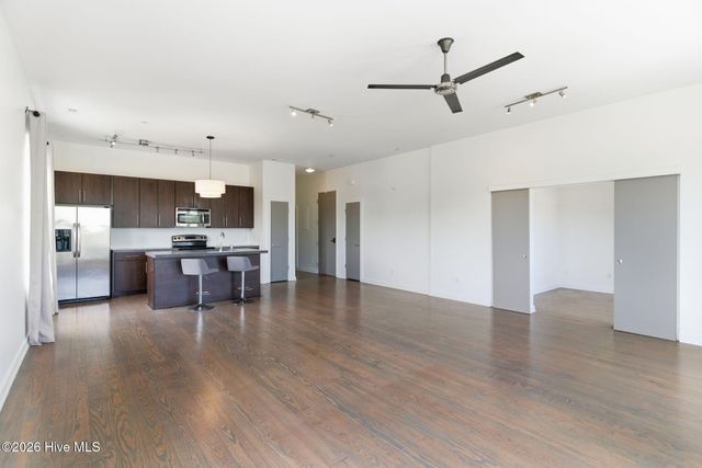 314 Davis Street Unit 301, Wilmington, NC 28401
