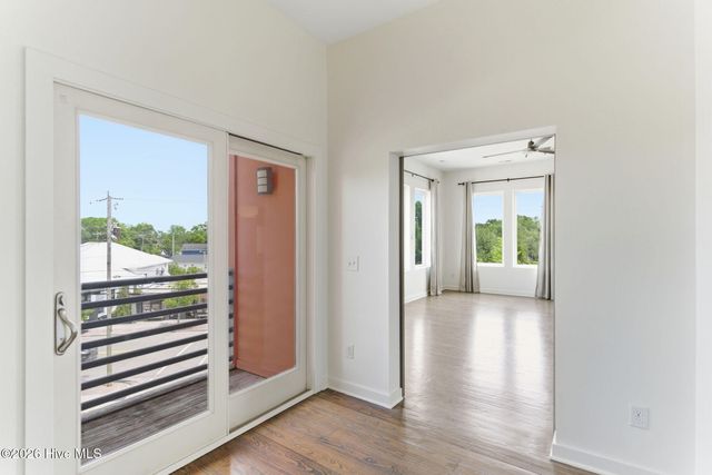 314 Davis Street Unit 301, Wilmington, NC 28401