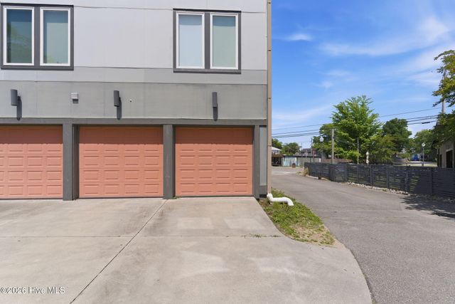 314 Davis Street Unit 301, Wilmington, NC 28401
