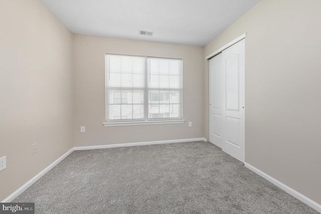 117 LIONHEART LN, West Deptford, NJ 08086