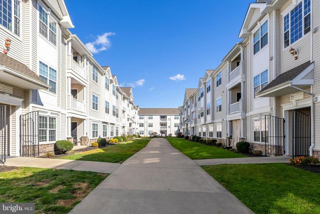 117 LIONHEART LN, West Deptford, NJ 08086