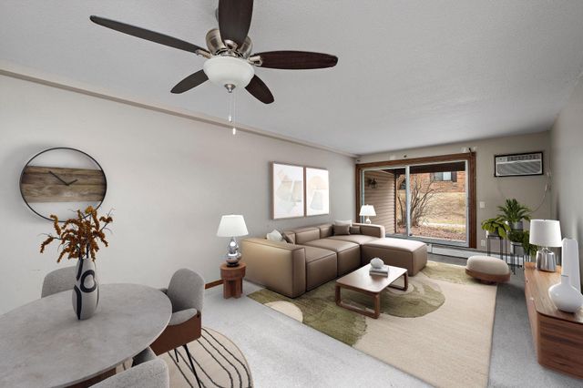 10630 Rockford Road 109, Plymouth, MN 55442