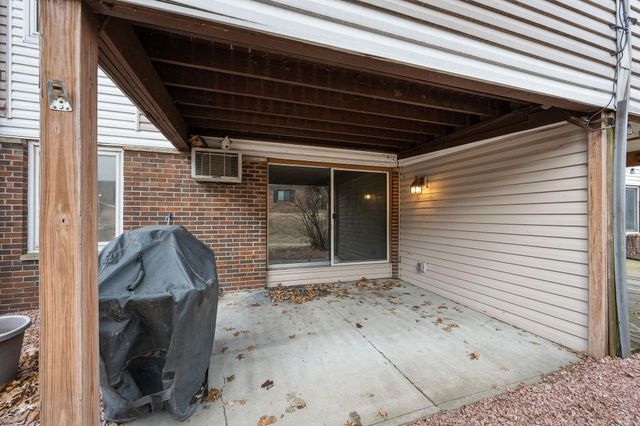 10630 Rockford Road 109, Plymouth, MN 55442