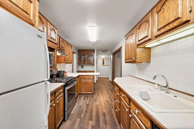 10630 Rockford Road 109, Plymouth, MN 55442