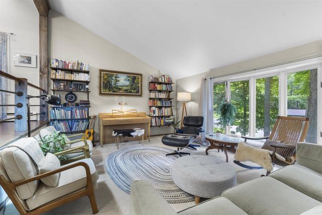540 PINEHURST AVENUE, Green Bay, WI 54302