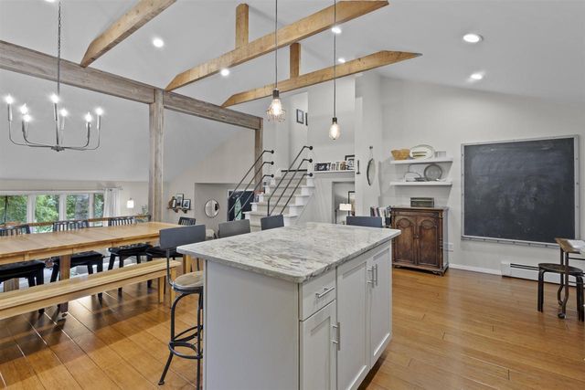 540 PINEHURST AVENUE, Green Bay, WI 54302