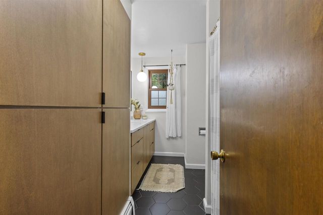 540 PINEHURST AVENUE, Green Bay, WI 54302