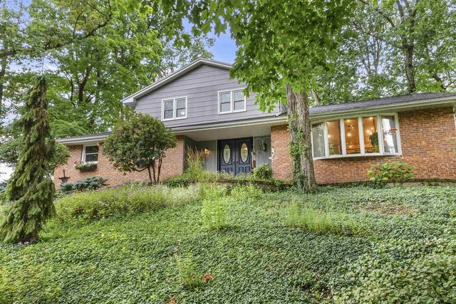 540 PINEHURST AVENUE, Green Bay, WI 54302