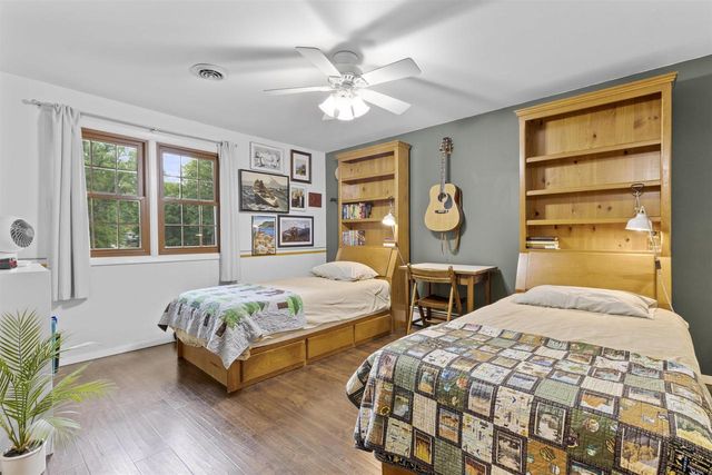 540 PINEHURST AVENUE, Green Bay, WI 54302