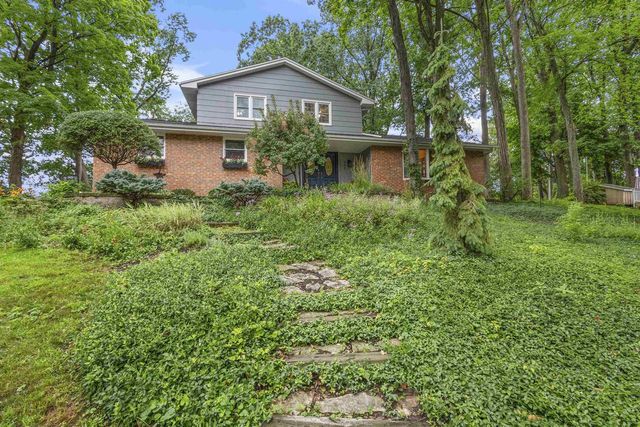540 PINEHURST AVENUE, Green Bay, WI 54302