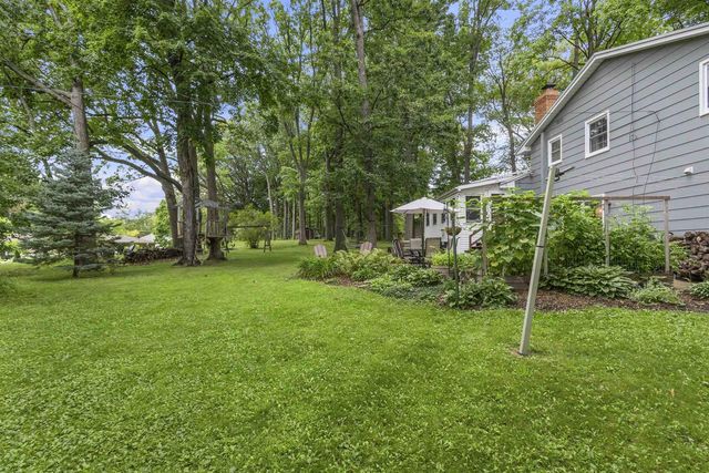 540 PINEHURST AVENUE, Green Bay, WI 54302