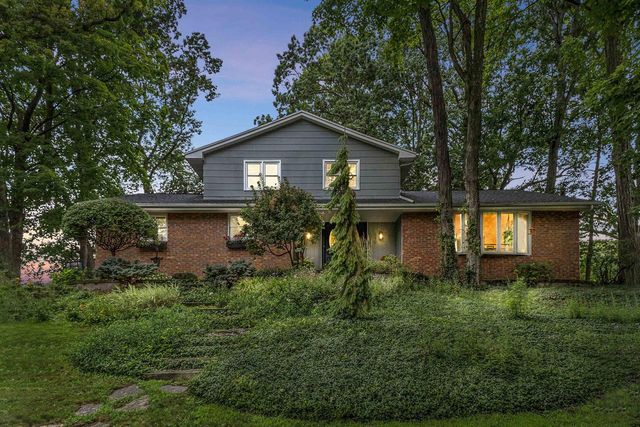 540 PINEHURST AVENUE, Green Bay, WI 54302