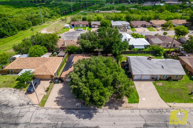 6 Dellwood Drive, San Angelo, TX 76903