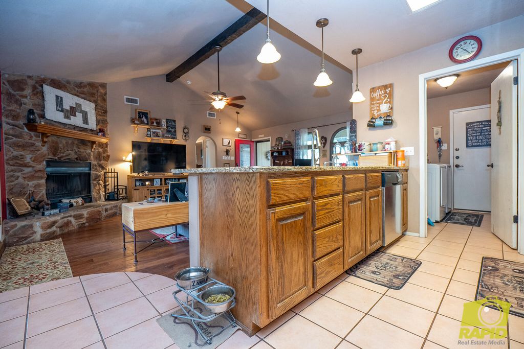 Image 10 of property listing at 6 Dellwood Drive, San Angelo, TX 76903