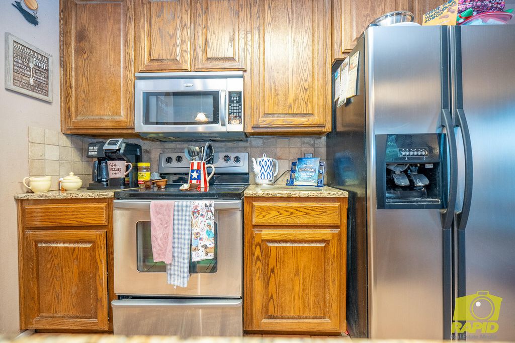 Image 11 of property listing at 6 Dellwood Drive, San Angelo, TX 76903