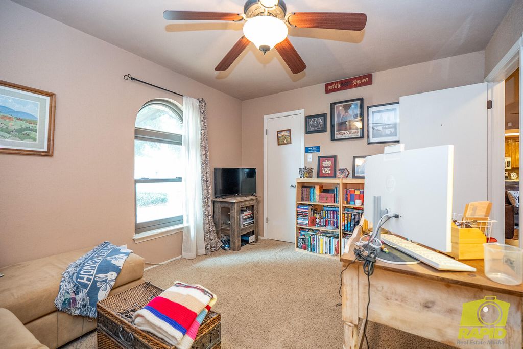 Image 26 of property listing at 6 Dellwood Drive, San Angelo, TX 76903
